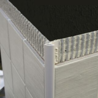 Arc Tile Trim Round White 10mm