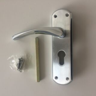 Verona Lever On Lock Plate