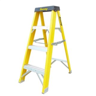Safeline 4 Tread Fibreglass Ladder